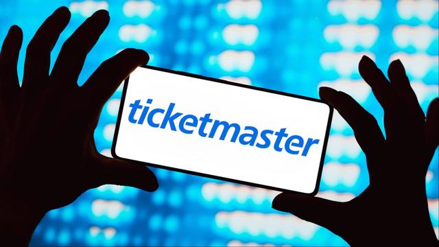 cbsn-fusion-potential-ticketmaster-data-breach-in-australia-thumbnail.jpg 